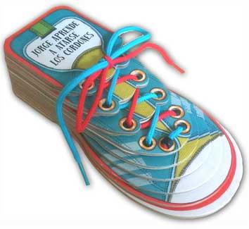 Jorge aprende a atarse los cordones | 9788415372929 | AAVV
